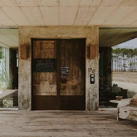 Hotel Areias Do Seixo Charm & Residences 5*