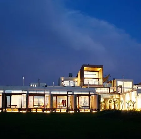 Areias Do Seixo Charm & Residences מלון 5*