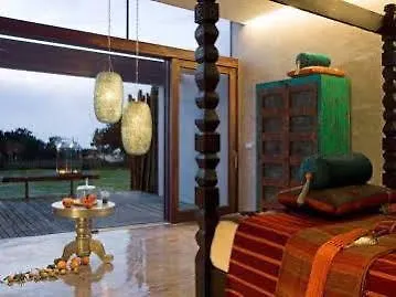 Areias Do Seixo Charm & Residences 5* אה דוס קונהאדוס